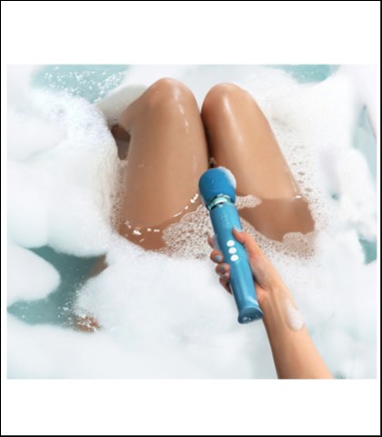 Klitoralni masažer le wand dive